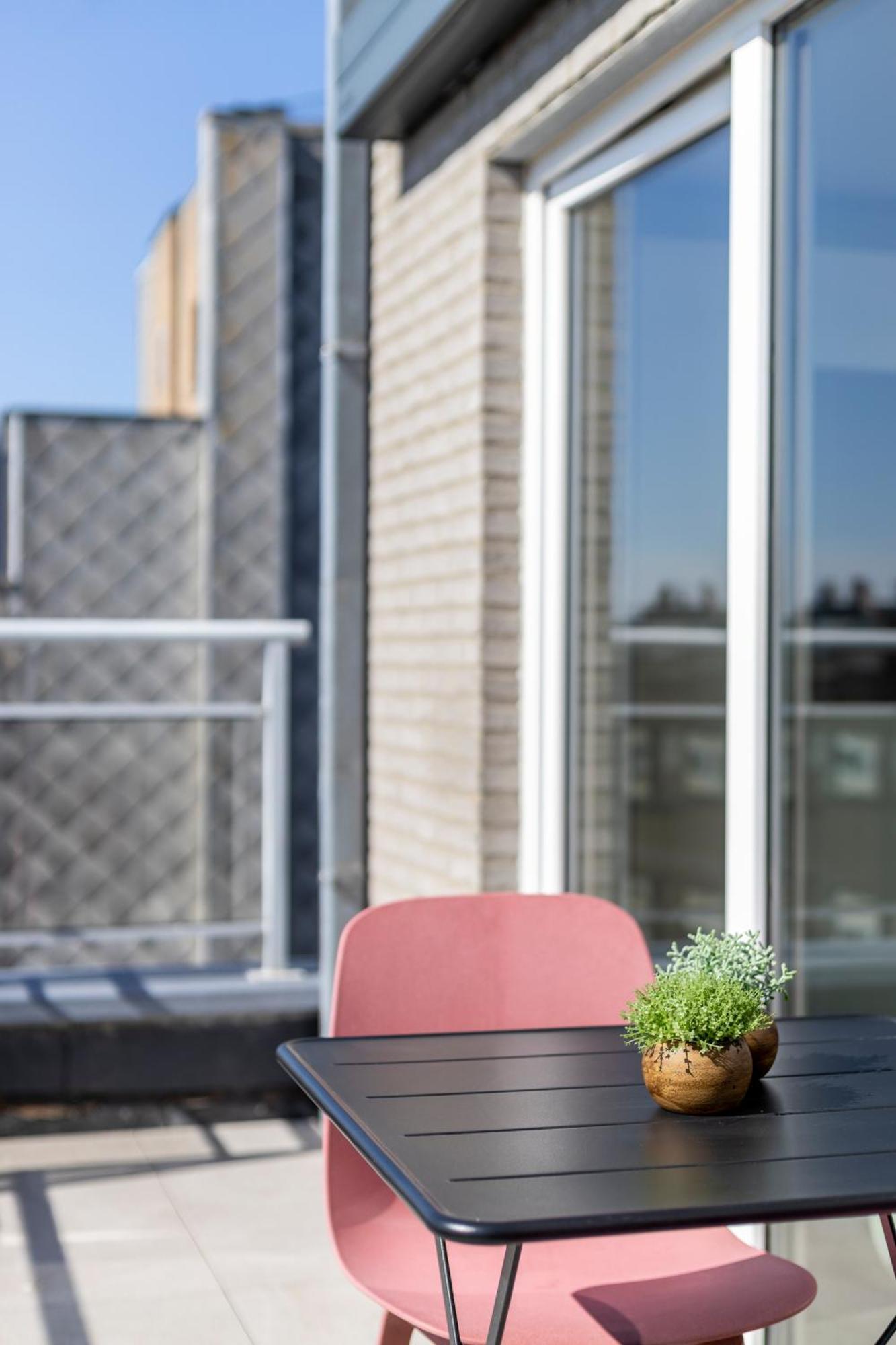 Penthouse Bij Leopoldpark Appartement *